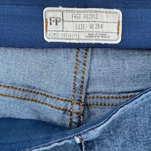 Free People, Pull On Stretch Flare Leg Denim Blue Jeans, Women's 28R - Picture 7 of 13